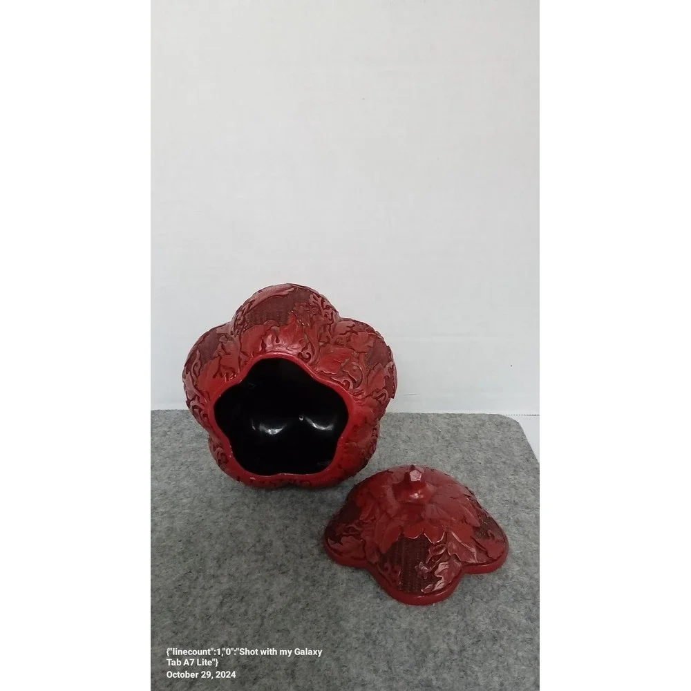 Red Lacquerware Pumpkin Trinket Box Decorative Container with Lid‎